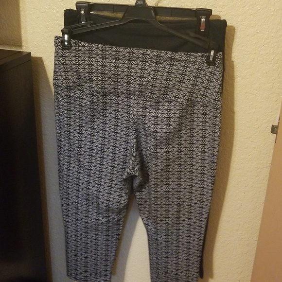 Pants - Picture 2 of 4